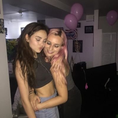 Beluucejas_2's profile picture. Justicia no es lo mismo que venganza.
Wattpad: JokerAndHarley09