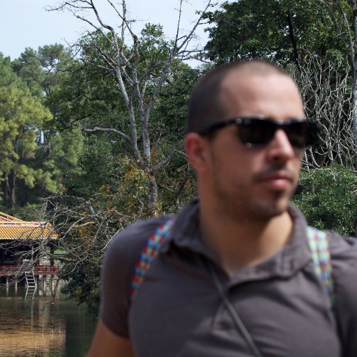 Me interesa todo lo relacionado con viajar y la naturaleza.