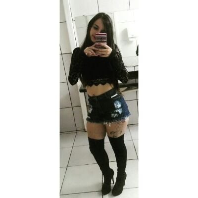Me agrada tudo aquilo que me tira da realidade