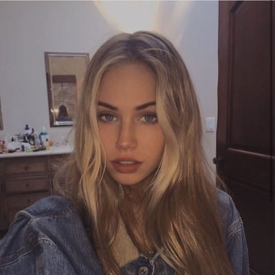 addisonrpgunih's profile picture. red suka