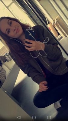 ❤ Arnhem, 17, levensgenieter, idc, alcohol is bae😂😁 🌿❤