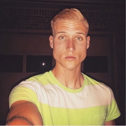 JBstyers_26's profile picture. This fast life soon shatters, cause after all the lights and screams, nothing but my dreams matter. #dreamerandbeliever