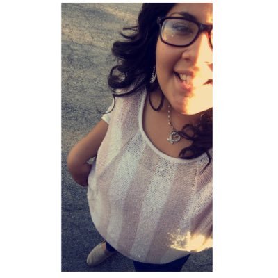 barreosolaa3's profile picture. Smile😃 ¡Be Yourself! 👑 Queen's Never Compare Themselves To Others👑