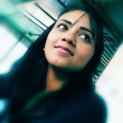 sencilla,humilde,divertida, única así soy..........