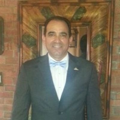 luchincarles01's profile picture. Comprometido con el desarrollo Ambiental, Social y Económico de Pma. Mejor legado: Educación a nuestros hijos, humildad y solidaridad al prójimo