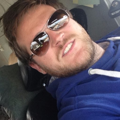 Feunotv's profile picture. 