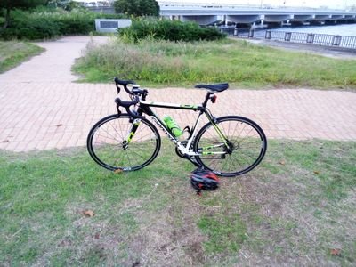 趣味で自転車乗ってます愛車➡︎caad10  街乗りでQUICK4乗ってます、無言フォローすみません
 
相方→@Rikuto_caad