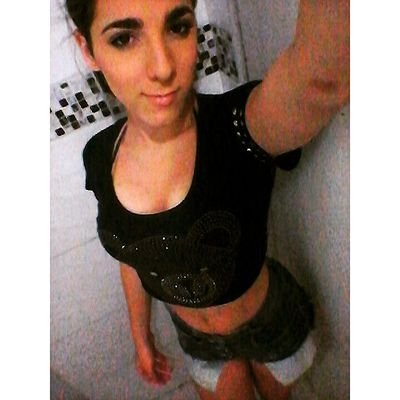 Capricórniana
18 anos
Insta: court.larissa
Snap: ↑↑↑↑↑↑↑↑↑↑↑