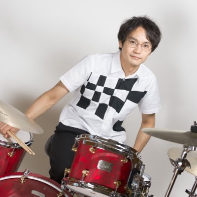 〈ドラマー&パーカッショ二スト/作編曲〉ライブサポート、ミュージカル(アニー etc.)、オーケストラ、吹奏楽、レコーディング、宅録(ドラム、パーカッション) コーヒー☕️ 南浦和ドラムレッスン生徒募集中!