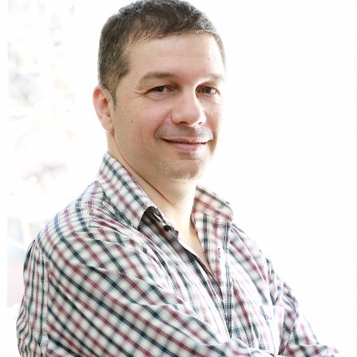 Apasionado por la tecnología, emprendedor de la industria TI, co-fundador de Diveria (https://t.co/YQRpJ2NGso)