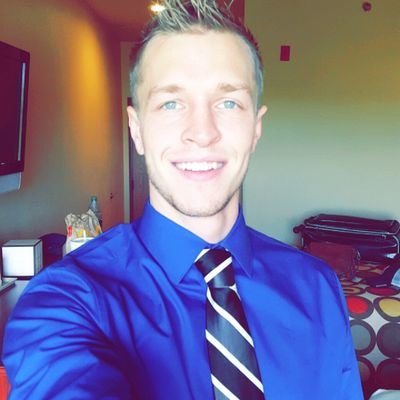 Navy veteran. Video game, MMA and Anime enthusiast.