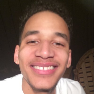 TreyVaughn_T's profile picture. RIP Mama ❤️