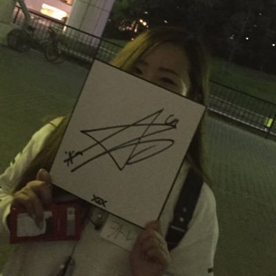 bigbang0331's profile picture. 柚華♡2014.11.26♡                                                           結叶♡2016.6.21♡BIGBANG.WINNER.iKON♡10月5日iKON集合写真♡10月23日ゆにょんソロサイン会♡