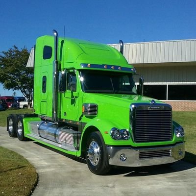 eluanajuan's profile picture. 