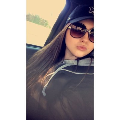 angelbckmn's profile picture. 