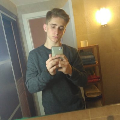 lovveve's profile picture. 17. be my one less lonely girl