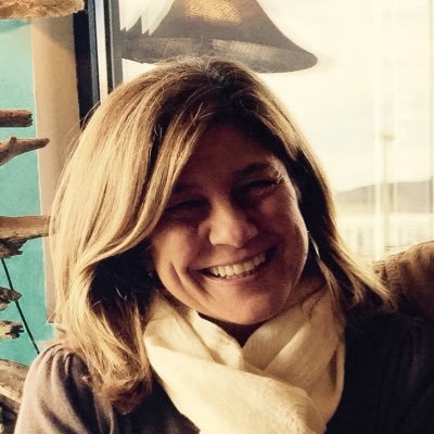 cucanoguera's profile picture. Notario