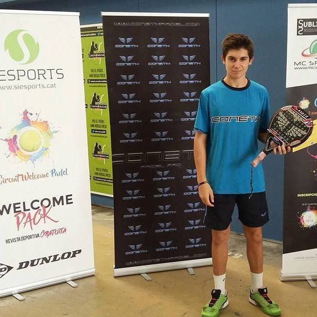 Jugador de Padel
Siesports
Manel Rivera
Coneth Padel