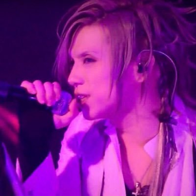 yuihan_yasuhan's profile picture. 高３ 男子 V系 菜々緒 受験生