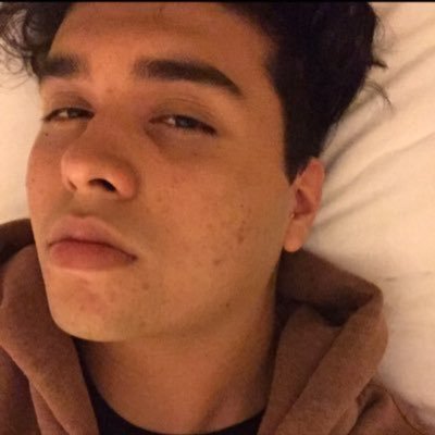 datflyyguy23's profile picture. 