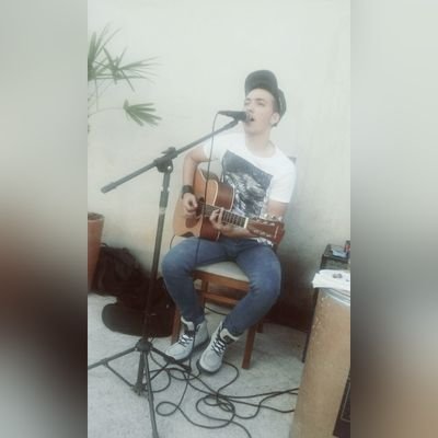 RoniCostaMusic's profile picture. Músico / Aventureiro / Sem limites. 
Wpp 92345833 
Face : Roni Costa. 
Minha rotina e não ter rotina e foda-se pro resto 🚬