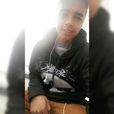 19/08/2015
Jéssellyn...
Instagram. Davii_ssilva
Snap: Daviisk8