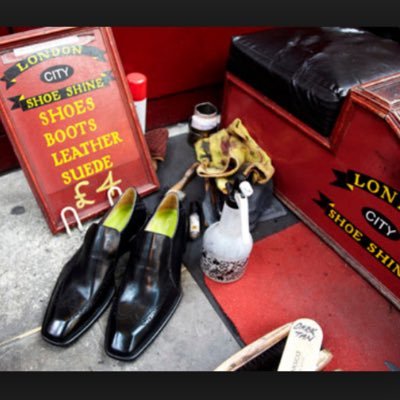 London City ShoeShine Established in 1991 in the heart of the famous Leadenhall Market outside the wonderful Lamb Tavern. Run by a group of actors open daily.
