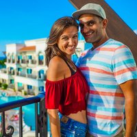 Vacation Couple (@vacation_couple) 's Twitter Profile Photo Vacation Couple (@vacation_couple) 's Twitter Profile Photo