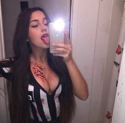 Paris_hlwn's profile picture. doucement mais salement