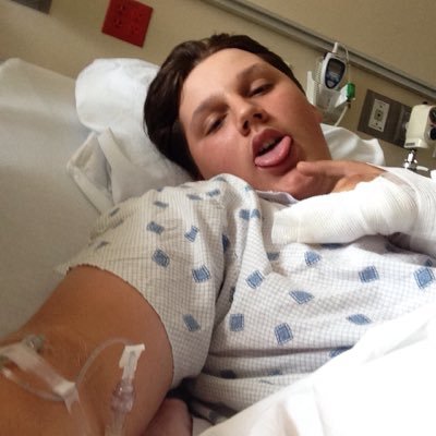 noahxcross's profile picture. Alma⚾️🏈