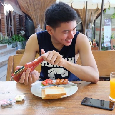 traviscendrix's profile picture. Do right