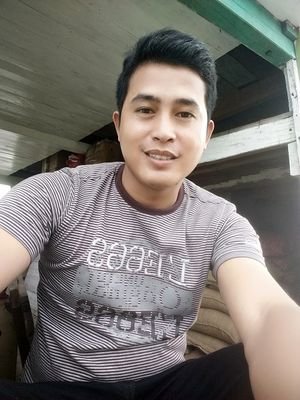 Politik & Pemerintahan