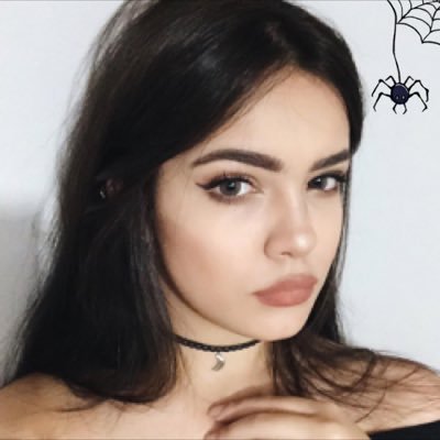 kiararpghlwn's profile picture. so many books, so little time.