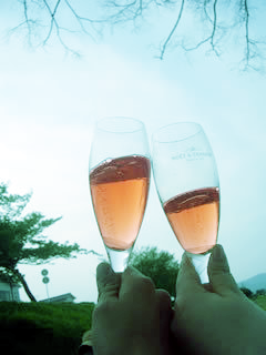 bossabossa's profile picture. 京都市在住。好きな街は神戸・パリ・ムンバイ。Mt.Gox事件経験者。最近のヒットはさよポニとBUDDHA BRAND。   indie square: 1F7YNU5orQ8jDewf9zYPrA1TtGs1a2MqTW