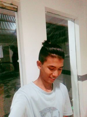 RendyGibran94's profile picture. 