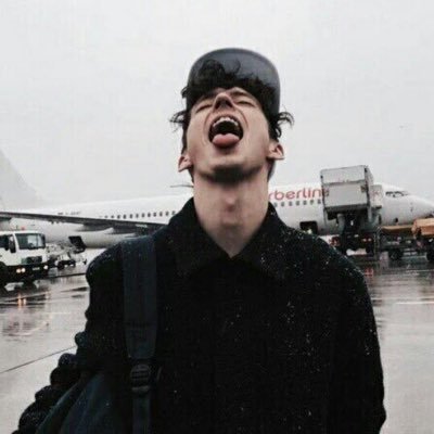 sivanwes's profile picture. leave this blue neighbourhood