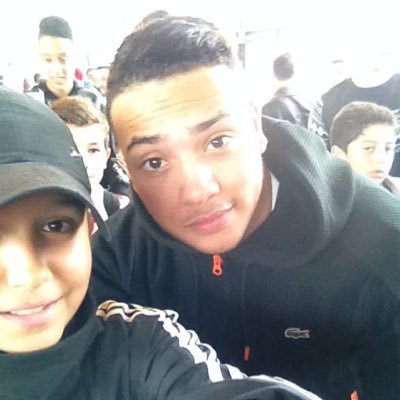 Lacosteur_ytb's profile picture. Snapchat: lacosteur_ytb Instagram: _._lavosteur_._ Twitter: @Lacosteur_ytb YouTube: Lacosteur Abonne toi !