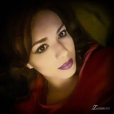 nayismc's profile picture. ¿Tomas algo para ser feliz? - Si, decisiones- emprendedora e inquieta por la vida.