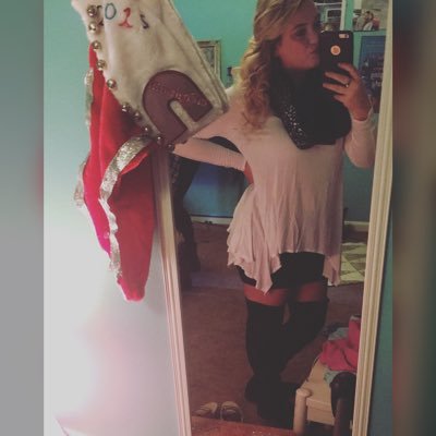 YourDream__Girl's profile picture. 