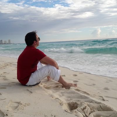 Gonzalo Diaz Miret Profile