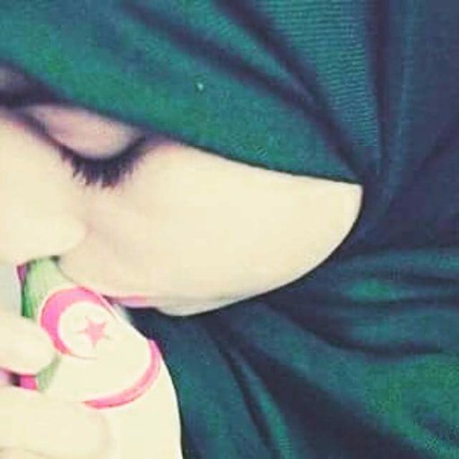 manalpapicha's profile picture. الحياة لا تعطي دروسا مجانية لأحد بل يجب دفع الثمن وقد يكون غاليا يفقدك لذة العيش فيها