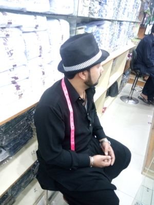 amirzebawan1's profile picture. Zeb