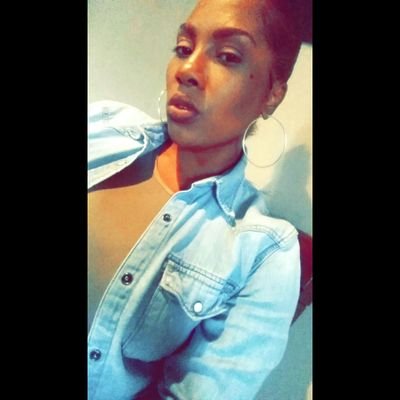 Shaniaaaa____'s profile picture. The Cool Asshole ▪ Sapiosexual ▪ U.S. Army ▪ October Soul ▪ Music is Life  ▪ NJM 02.10.2016