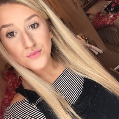 JessDanson's profile picture. 