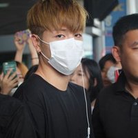 J4JUNE (@j4june_) 's Twitter Profile