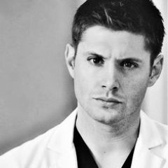 MaleJesta's profile picture. Pyschiatrist at Arkham Asylum