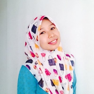atiplatifah's profile picture. 