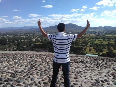 ELRobin13's profile picture. 