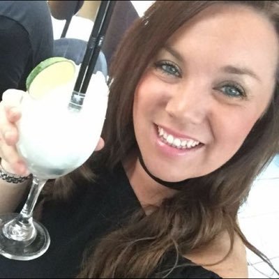 amymurra's profile picture. 