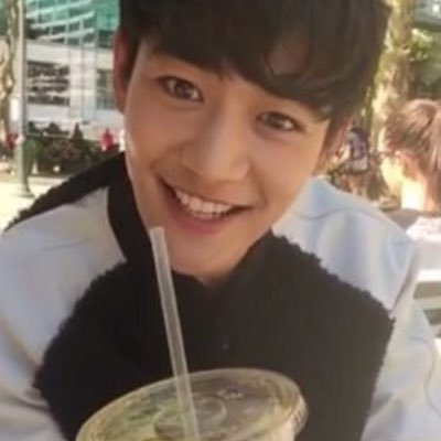 minhokfc_'s profile picture. dibidibite